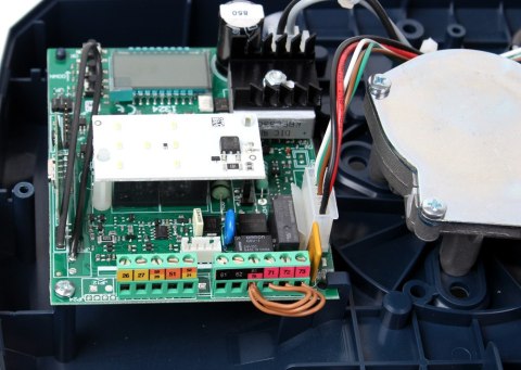 Napęd bramy garażowej BFT Botticelli BT A650  Model: 2601281